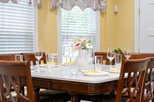 Spacious 5BR Single house near BostonFree parking 47