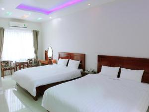 Ngoc Bach Hotel