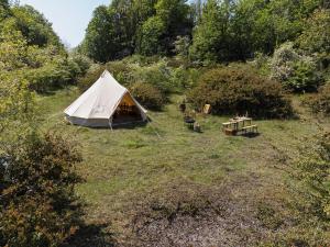 Stones and Stars Boutique Glamping in Radford Quarry SIRIUS