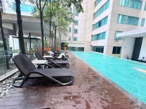 Luxury Aurevia Infinity Summer Suites KLCC