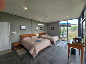 Charming Bungalow Retreat in Khueang Nai, Thailand