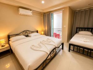 Lexis Residence Patong - Newly Renovated Rooms