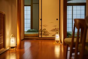 青葉邸-SHINSAIBASHI Apartments