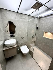 Opal Suite with Kitchenette by Maison Riverside in Koregaon Park