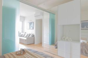 Modern Stylish Apartment - Isola & Central Station