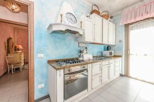 Le Bouganville Apartment- Downtown & close to the beach