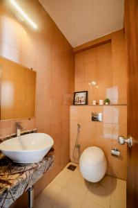 Modern 2BHK Apartment in Panjim with Sea View & Pool Access