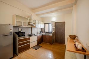 Modern 2BHK Apartment in Panjim with Sea View & Pool Access