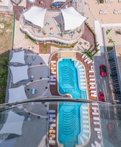 White Tower Mamaia Beach 602
