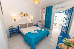Lunar Seaside Hotel