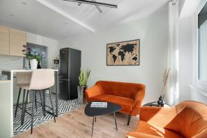 Przestronny Apartament z 3 Sypialniami i Balkonem Idealny do Pracy Zdalnej by Renters Prestige