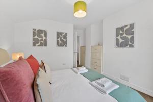 VESTO Shepherds Bush