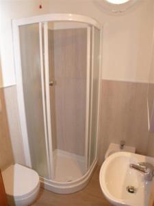 Three-storey accommodation for 10 guests in Bibione