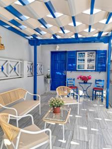 Lunar Seaside Hotel