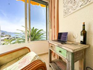 Ferienwohnung mit direktem Meerblick in Nerja