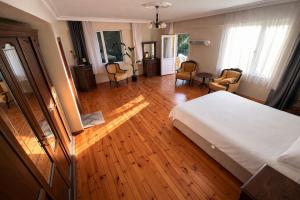 Airport complex otel