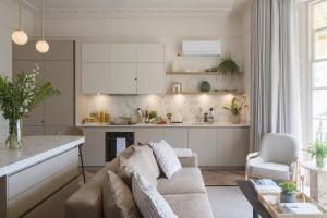 Sigma Plus Regency Square Suites