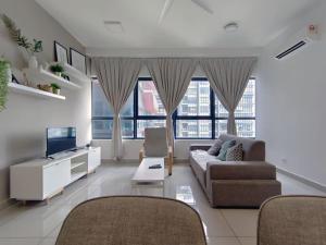 Arte Plus Ampang 2BR Private Lift Suite - Living Signature