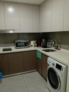 Luxury Apartment at AGILE Bukit Bintang TRX