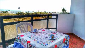 Sea view apartment, beautiful pool, 300 m Beach