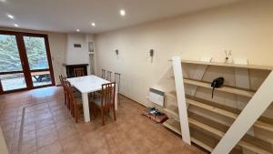 4 room apartment with terrace, Hriadky