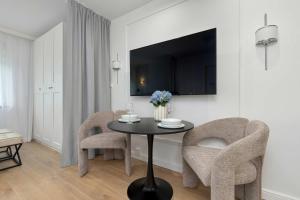 Nowoczesne Studio w Spokojnej Okolicy w Gdyni by Noclegi Renters