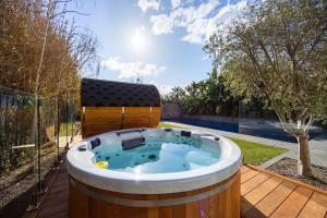 Blairgowrie Beachside Retreat Solar Heated Pool