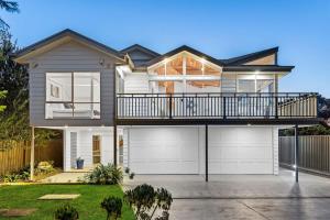 Blairgowrie Beachside Retreat Solar Heated Pool