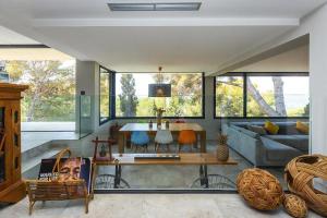 Villa With Sea Views Near Tarragona