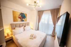 Larisa Apartment in Odyssey spa and pools