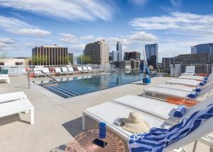 Austin Resort 2BR Apartment