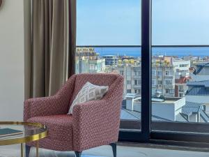 Qoople New Level Cleopatra Family apartments
