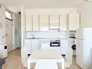 SE256 - Senigallia, bilocale con ampio terrazzo vista mare