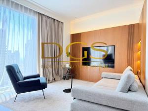Staycation Offer , Exclusive 1 BR in Opera Grand