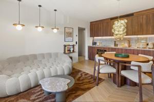 Luxury Flat Saint-Tropez by Maisons de Charloc Homes