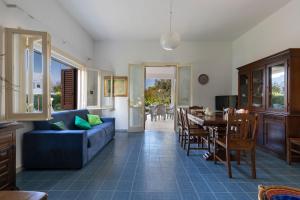Villa Il Ginepro by BarbarHouse
