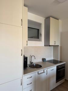 Sunrise apartmani
