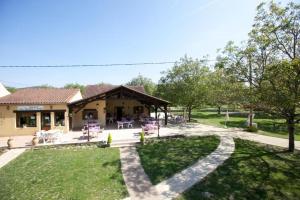Studio C - Ferme du Port dEnveaux - Au bord de la Dordogne