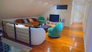 Spacious House with Large Garden in Jette