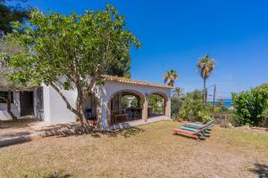 Denia Villa with BBQ Near Beach