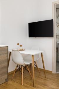 Ourania Lofts and Suites