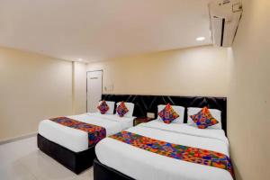 FabHotel Sri Narmada Grand
