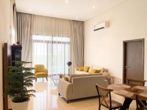 Wateera Jebel Sifah-Beachfront & Golf View