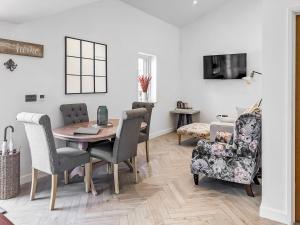 Top House - Uk50644