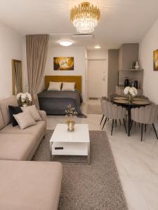 Maluno vilos apartamentas su terasa