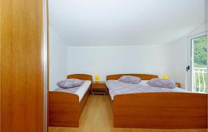 Beautiful Apartment In Necujam With Wifi