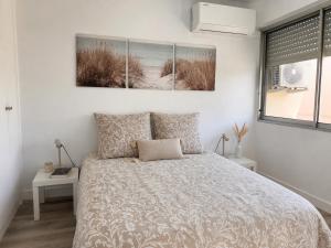 Duplex entièrement rénové avec clim, vue mer et Accès plage !