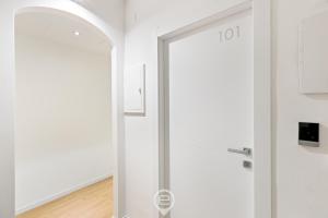 Essentia Boutique Rooms img13