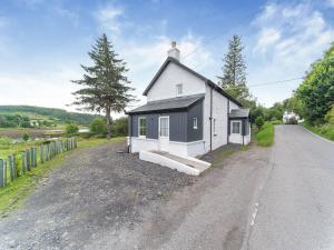 Tigh Na Clachan