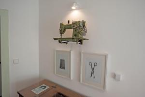 Stay local in Alfama! Alice central home, near river